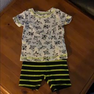 Just one you by Carter’s 2 piece short pajama set
